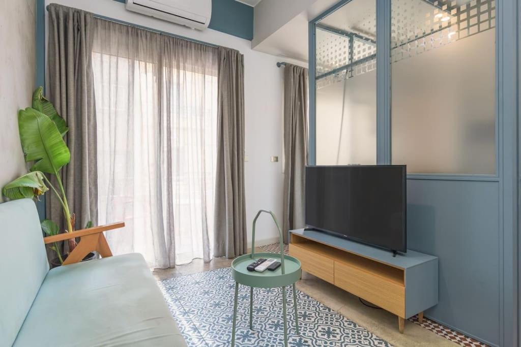 Apartment Blueberry 1-br Toot In Mar Mikhael Beirut